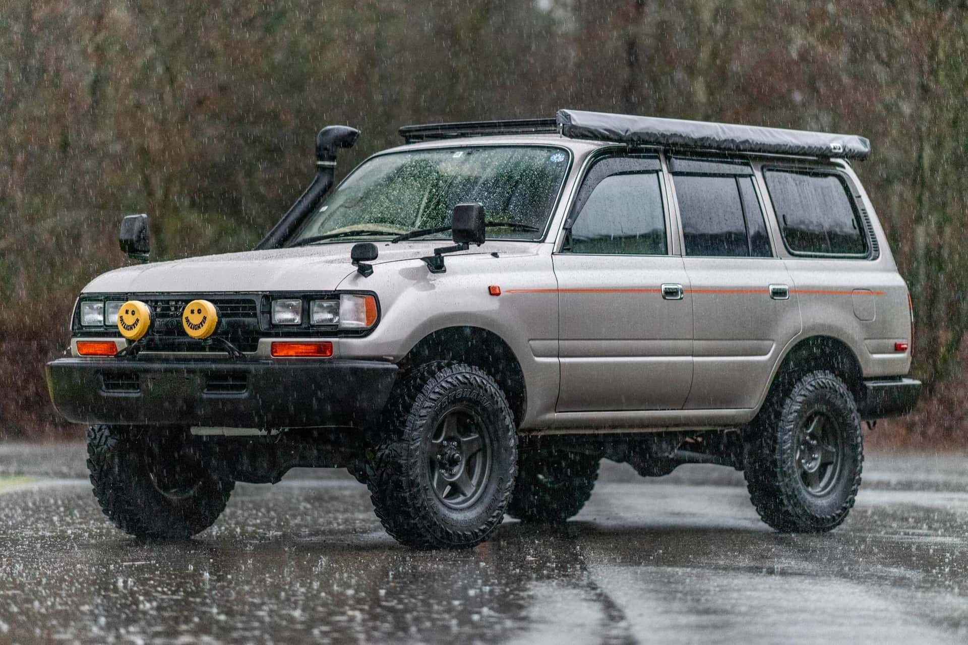 1994 Toyota Land Cruiser sold for $23,000