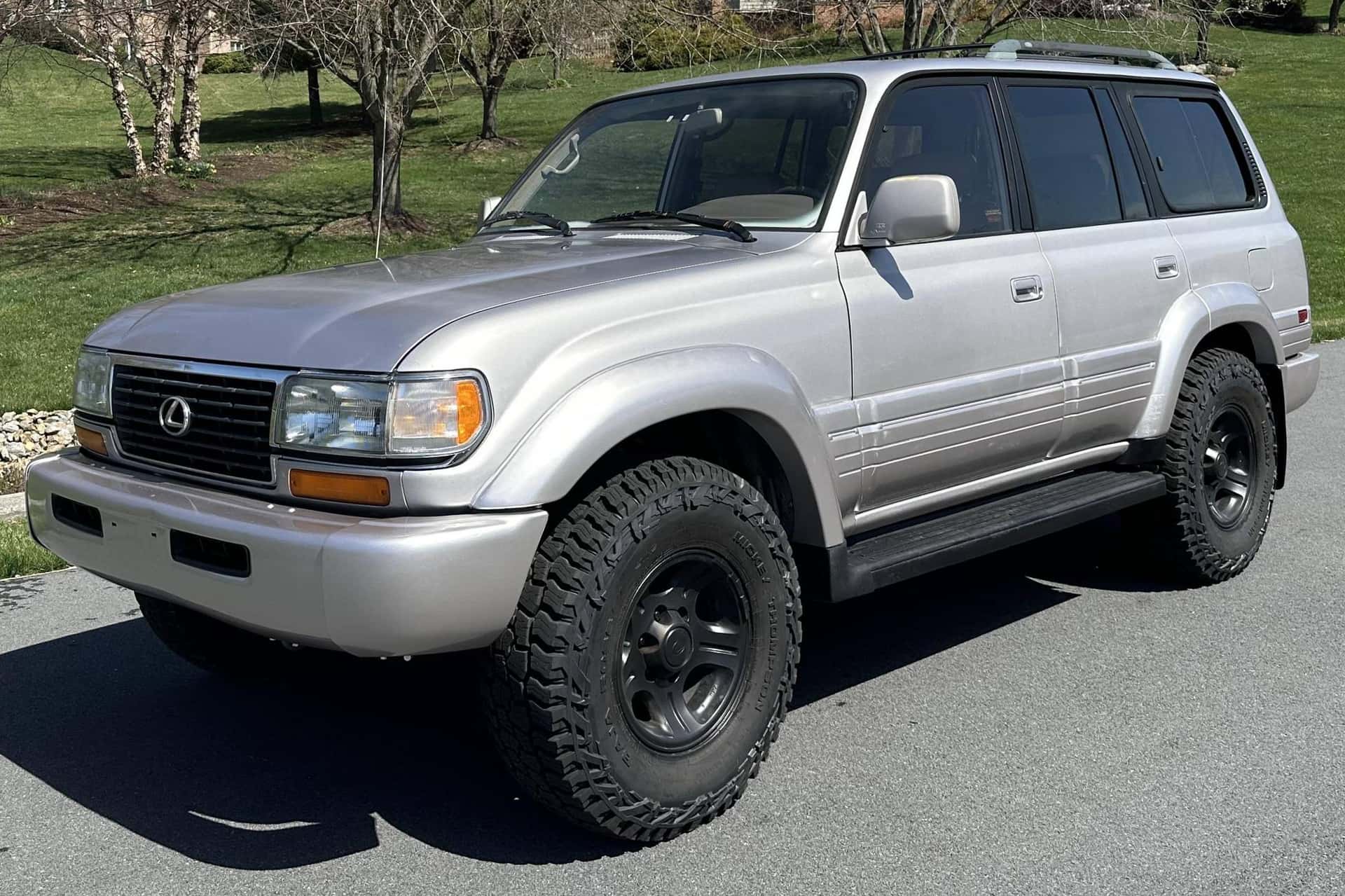 1996 Lexus LX sold for $14,150