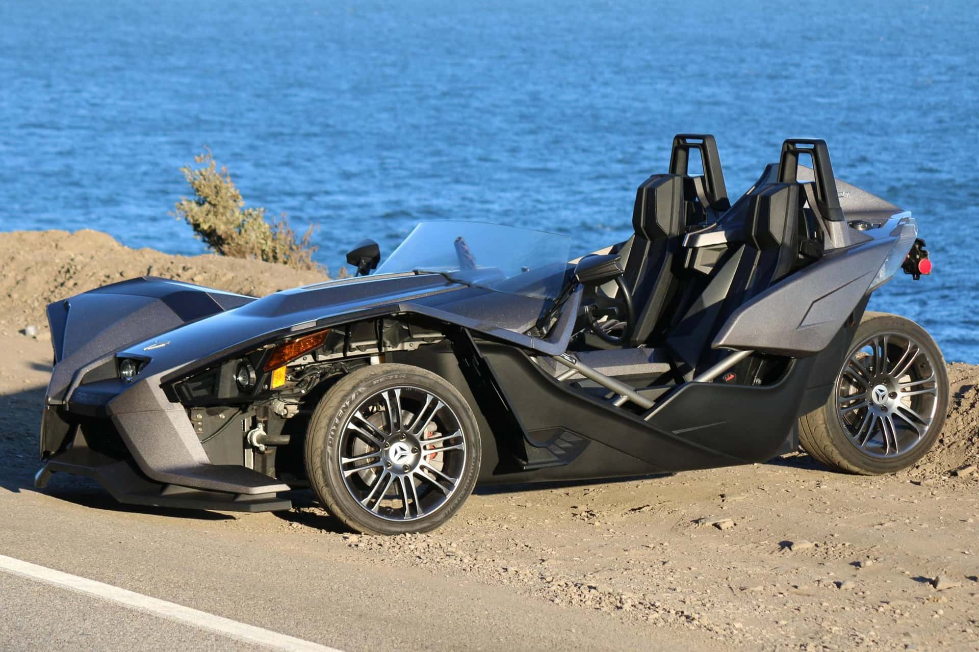2015 Polaris Slingshot sold for $12,222