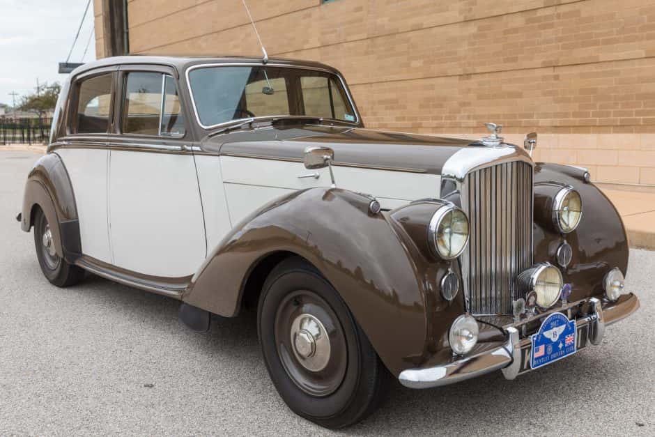 1949 Bentley Mark VI sold for $39,000