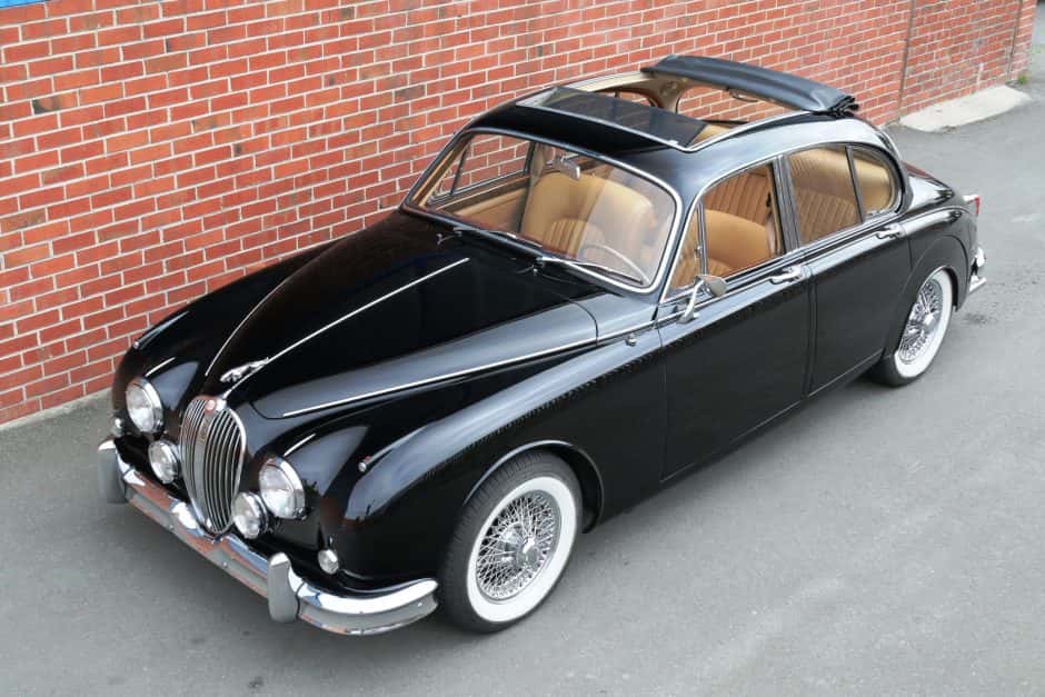 1966 Jaguar Mk II sold for $63,000