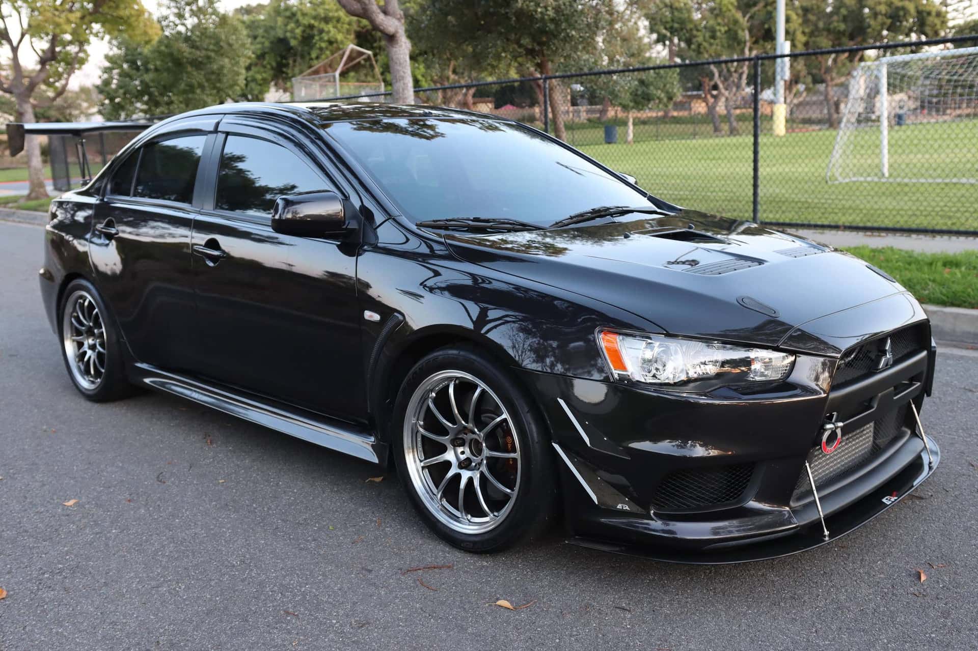 2013 Mitsubishi Lancer Evolution sold for $24,000