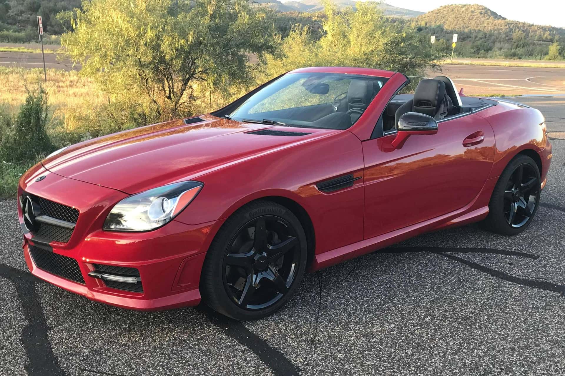 2012 Mercedes-Benz SLK-Class sold for $11,400