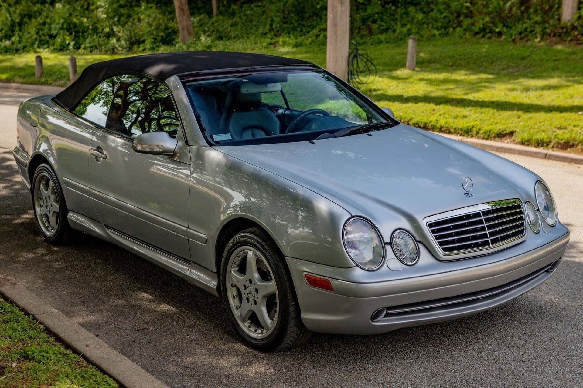 2002 Mercedes-Benz CLK AMG sold for $25,250