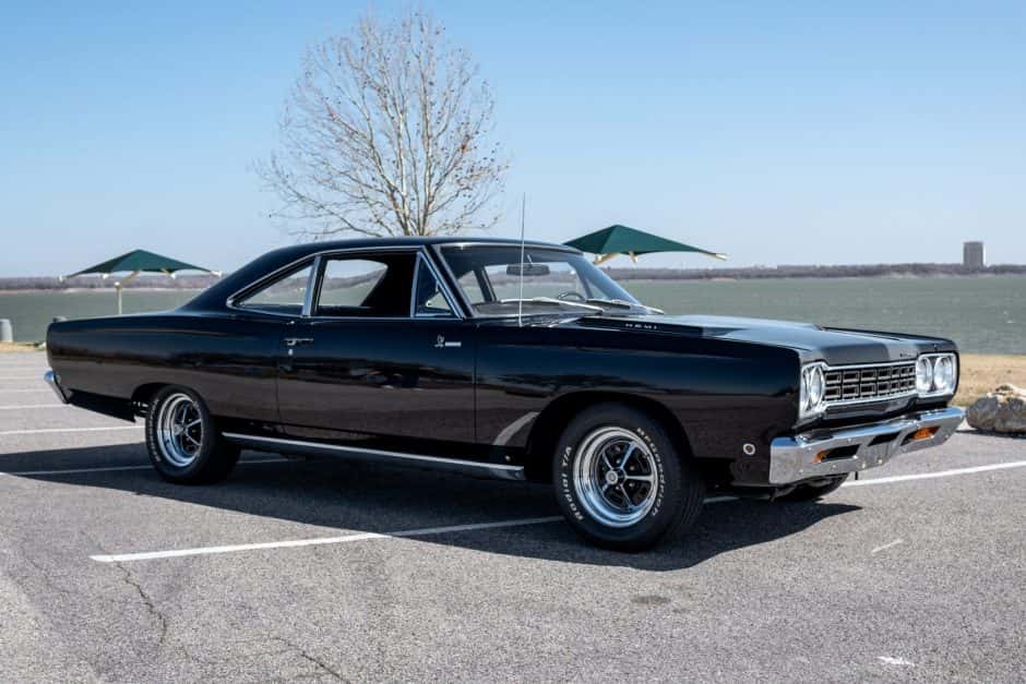 1968 Plymouth Road Runner sold for $130,000