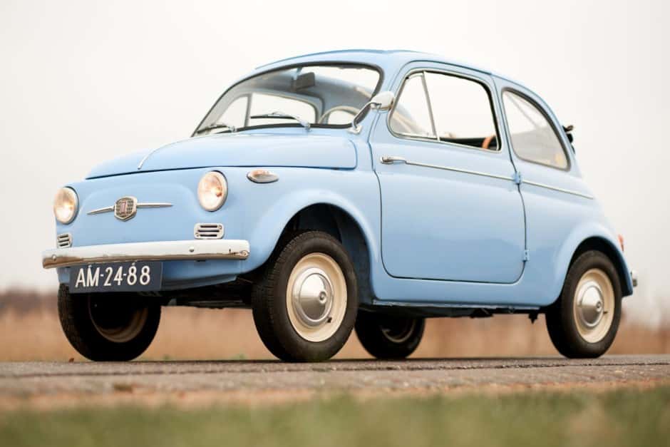 1960 Fiat Nuova 500 (1957-1975) sold for $17,000