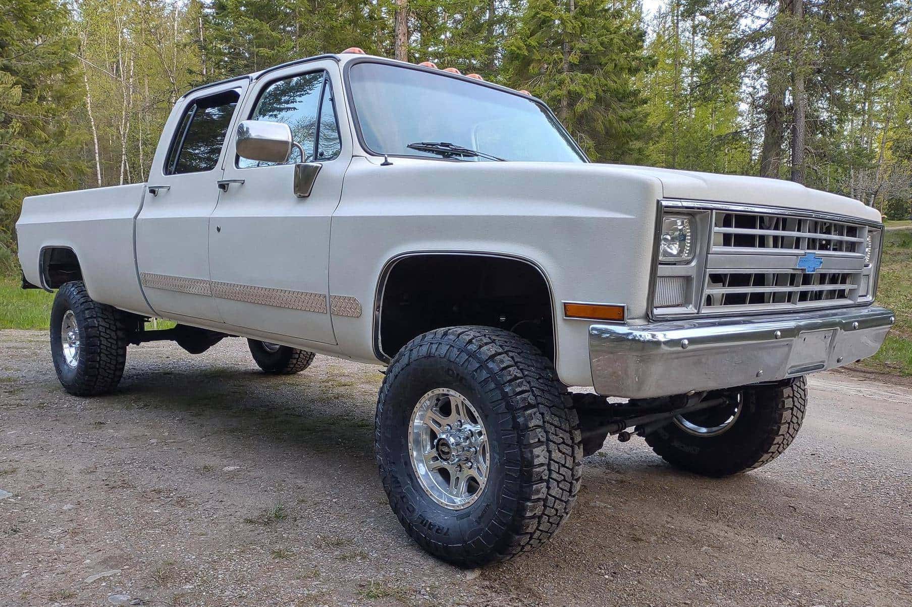 1987 Chevrolet C/K Series sold for $12,800