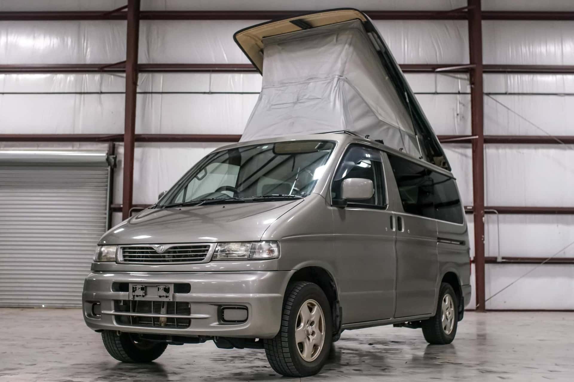 1997 Mazda Bongo sold for $8,600