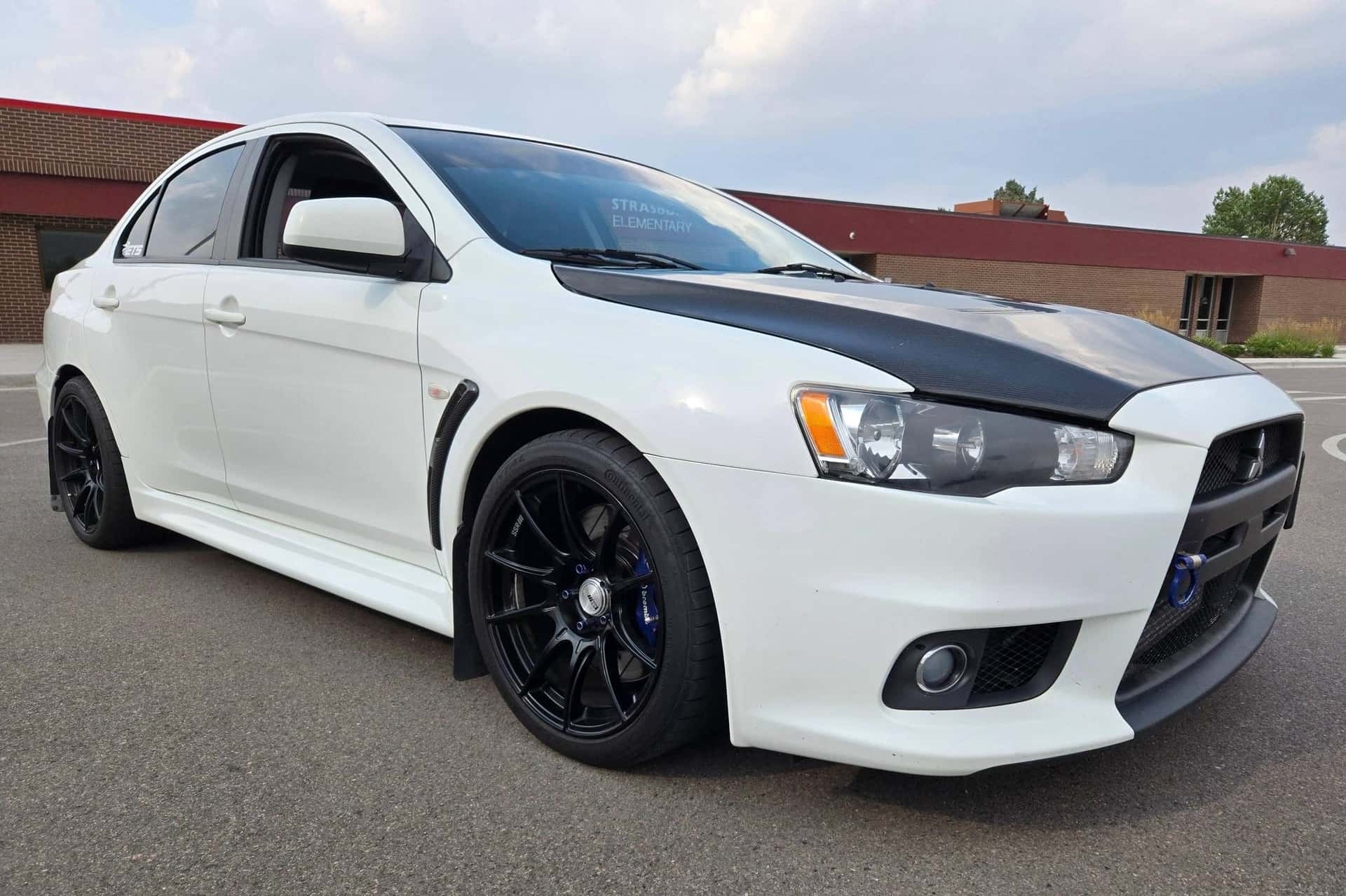 2014 Mitsubishi Lancer Evolution sold for $20,000