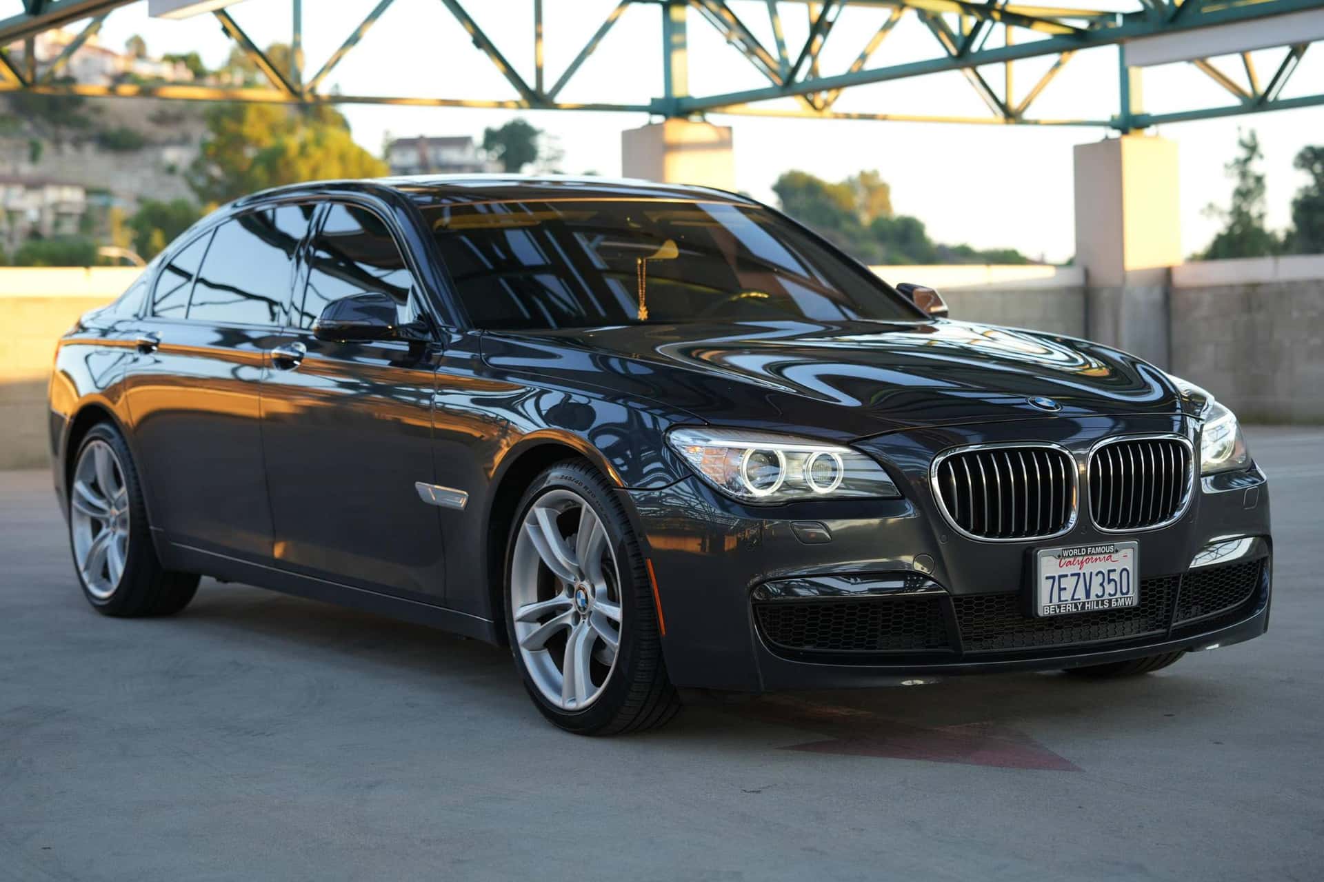 2014 BMW 7 Series sold for $12,600
