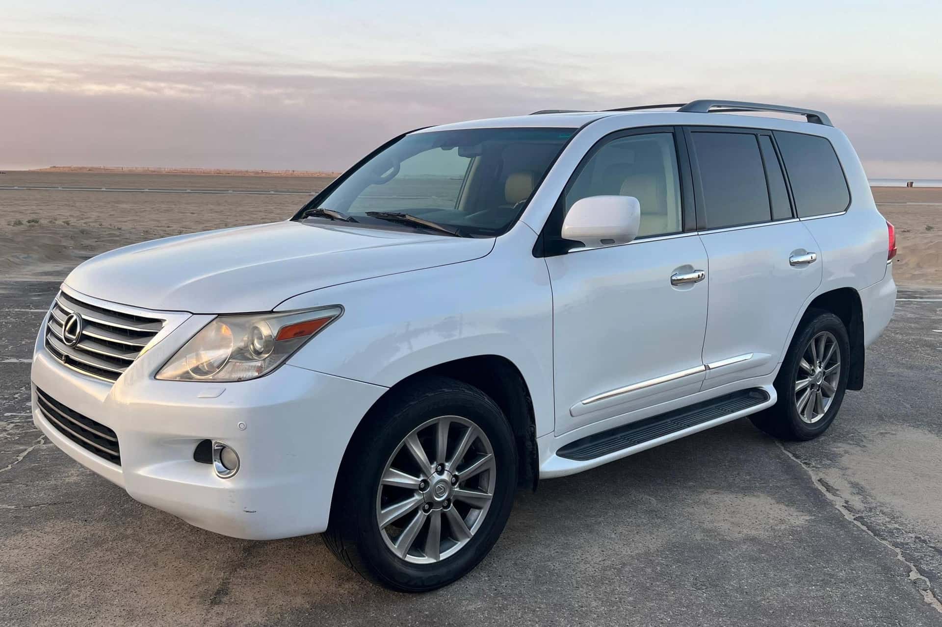 2011 Lexus LX sold for $18,500