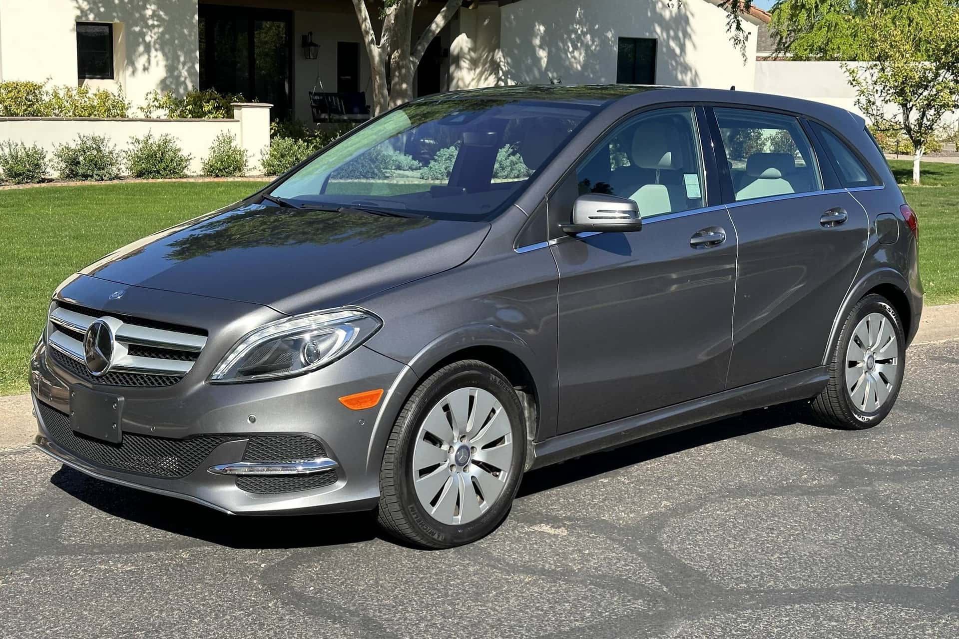 2017 Mercedes-Benz B-Class sold for $16,500