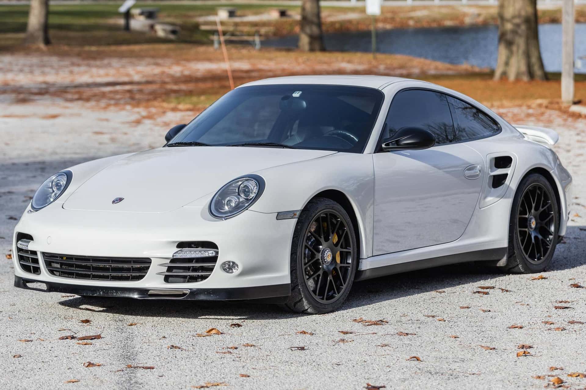 2013 Porsche 997 911 sold for $89,555