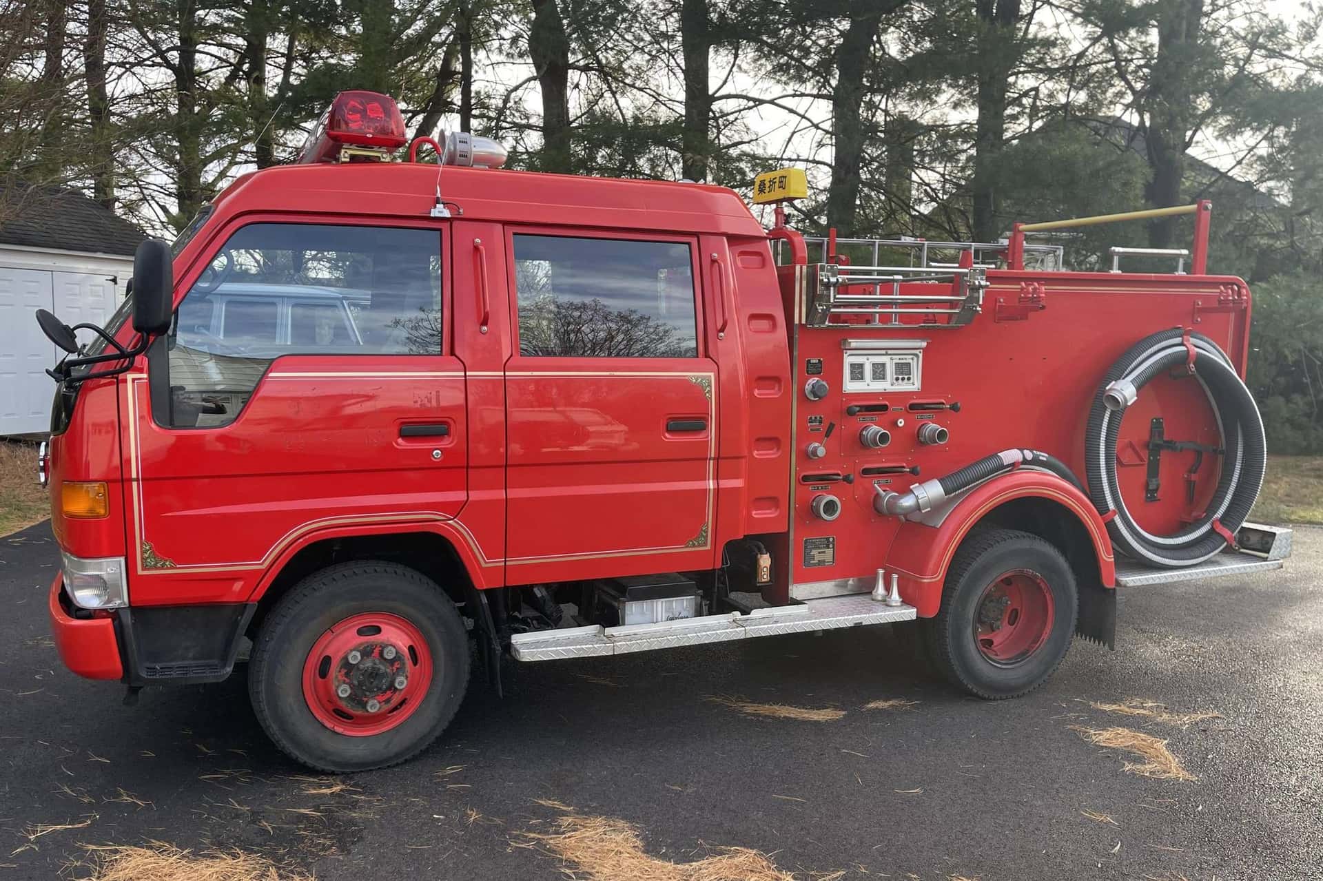 1996 Toyota Dyna sold for $10,900