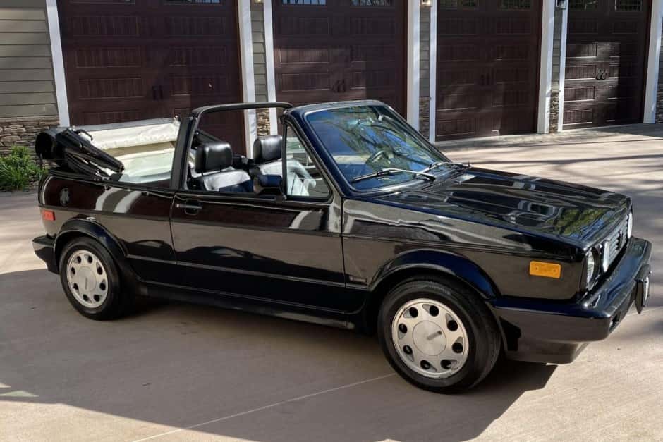 1992 Volkswagen Golf/Rabbit Cabriolet sold for $5,250
