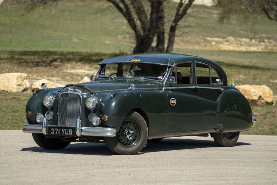 1956 Jaguar Mk VII, VIII, & IX sold for $29,000