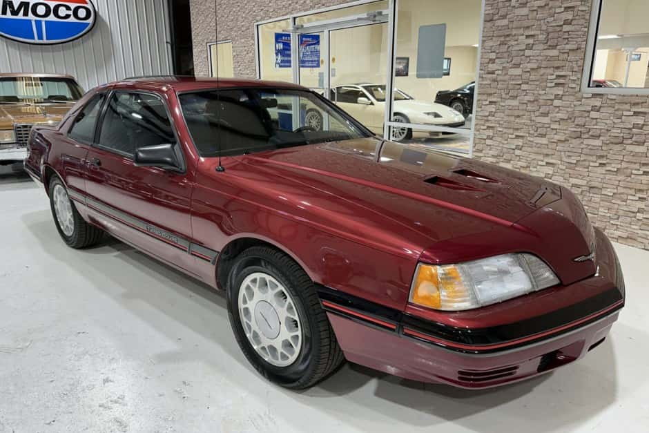 1988 Ford Thunderbird (1983-1988) sold for $17,750