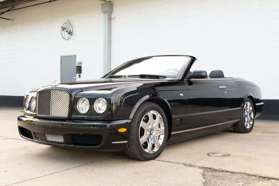 2008 Bentley Azure sold for $86,500