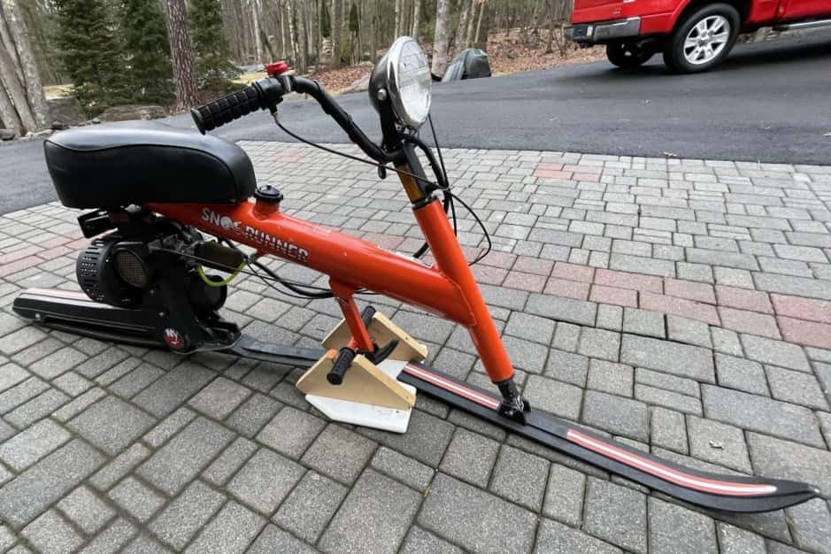 1979 Chrysler Sno-Runner sold for $3,500