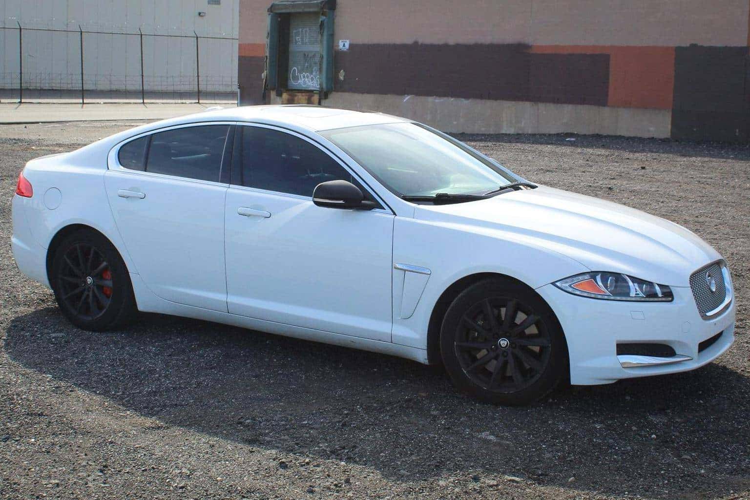 2012 Jaguar XF sold for $11,200