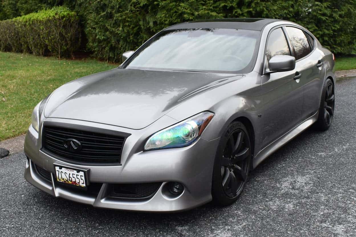 2013 Infiniti M56 sold for $16,750
