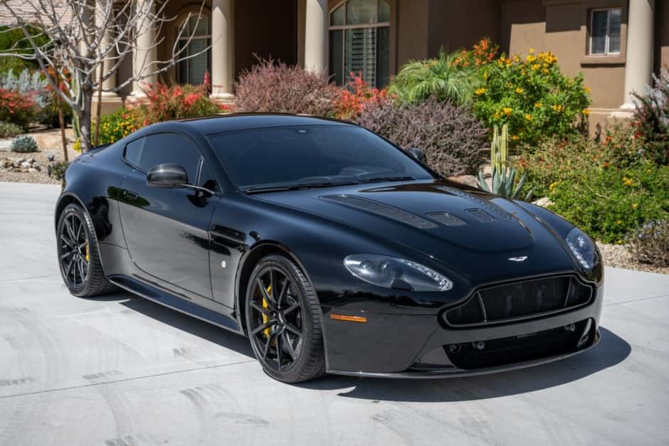 2015 Aston Martin V12 Vantage sold for $123,000