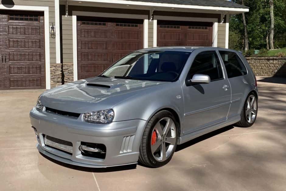 2002 Volkswagen GTI Mk4 sold for $11,250