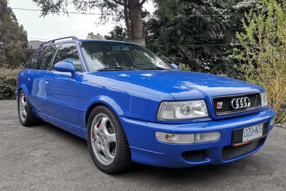 Audi RS2 classic car
