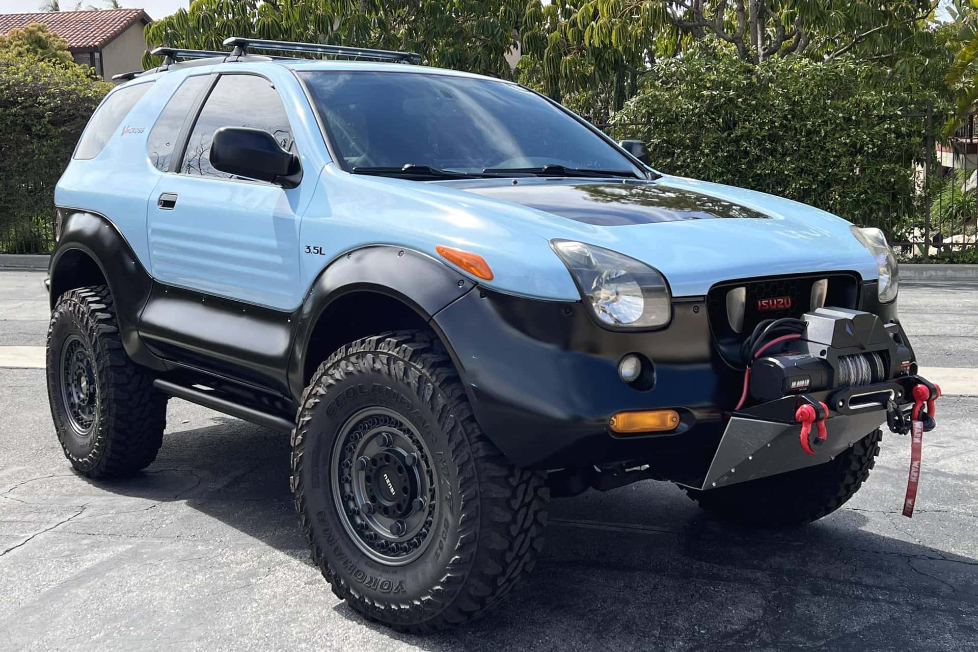 2001 Isuzu VehiCROSS sold for $21,472