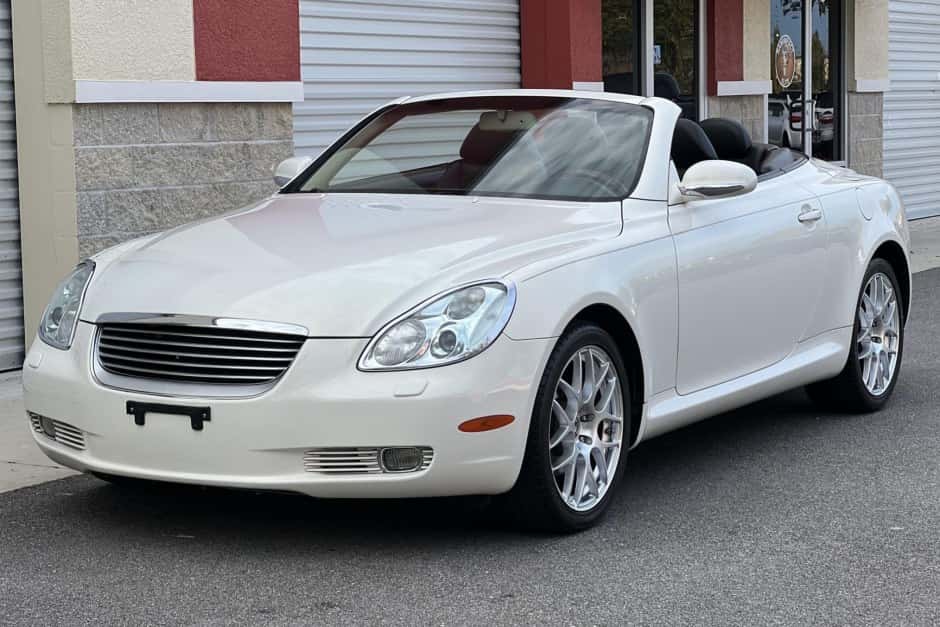 2005 Lexus SC sold for $15,250