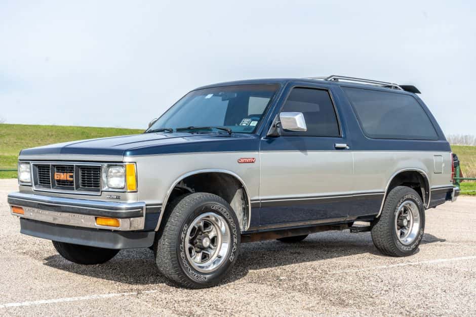 1985 GMC S-15 Jimmy sold for $6,300
