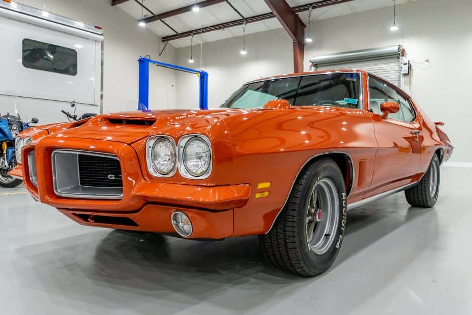 1972 Pontiac GTO sold for $73,900