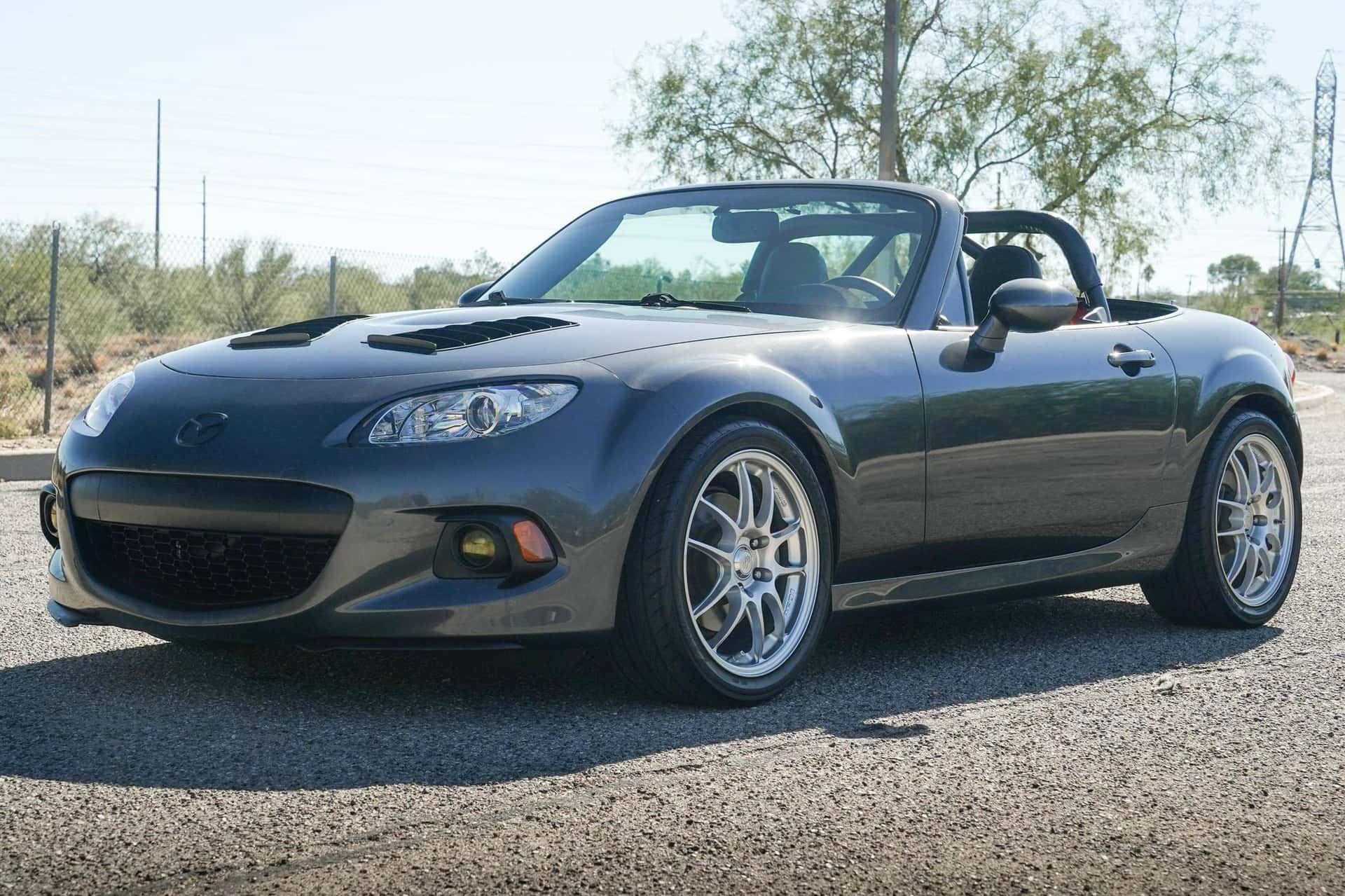 2015 Mazda NC Miata sold for $16,501