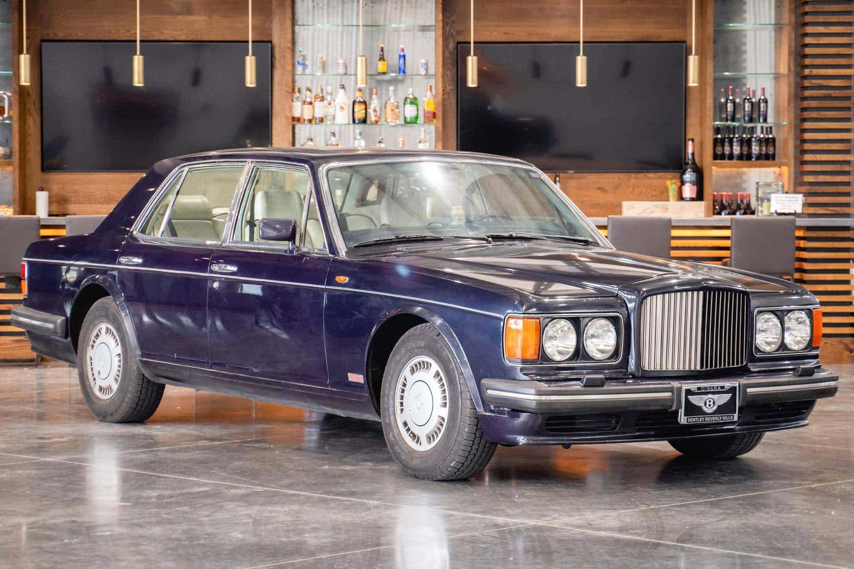 1990 Bentley Turbo R sold for $15,000