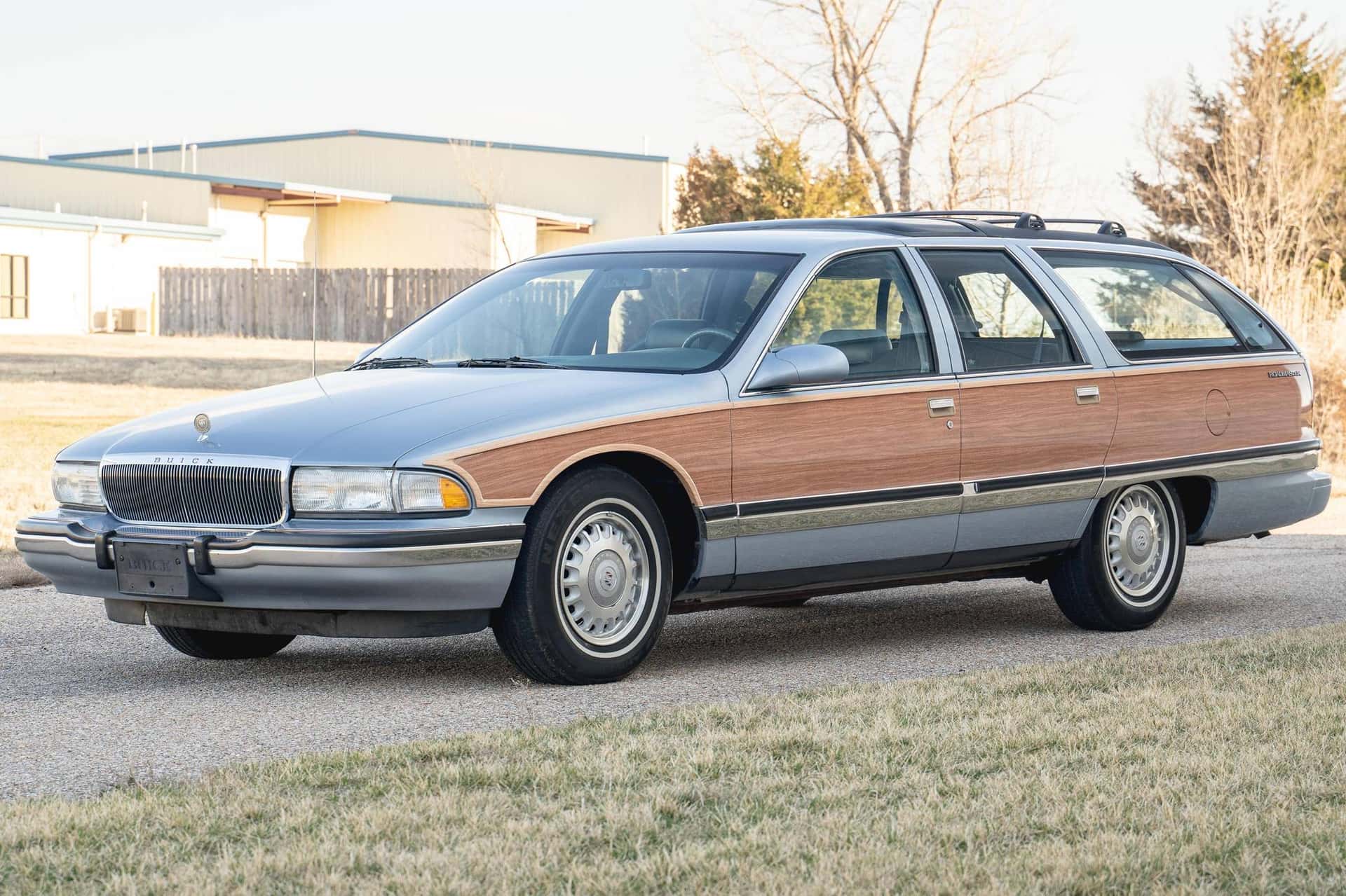 1996 Buick Roadmaster sold for $13,100