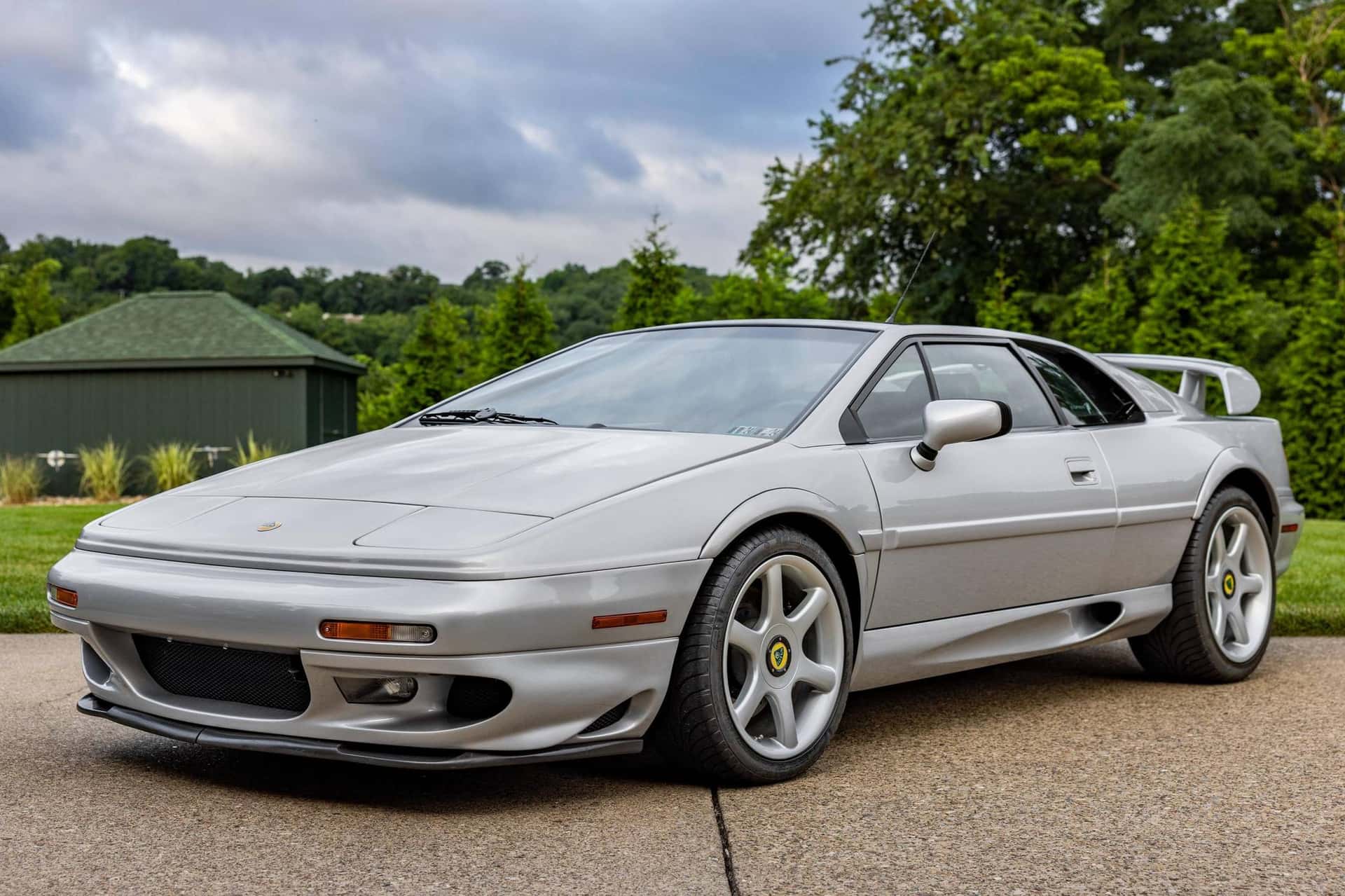 2001 Lotus Esprit sold for $80,000