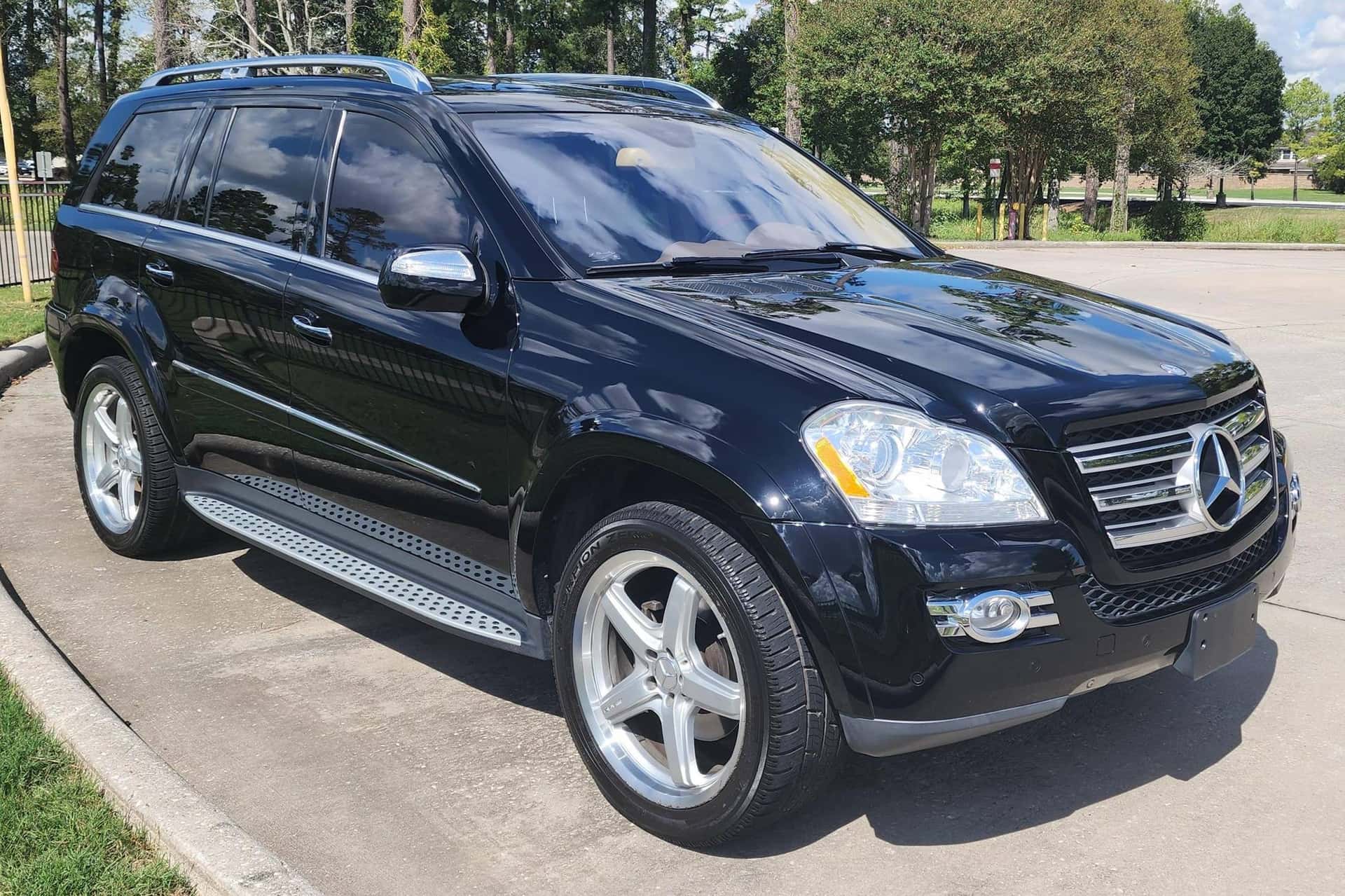 2009 Mercedes-Benz GL-Class sold for $17,500