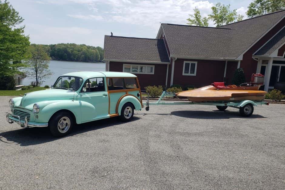 1960 Morris Minor sold for $20,500