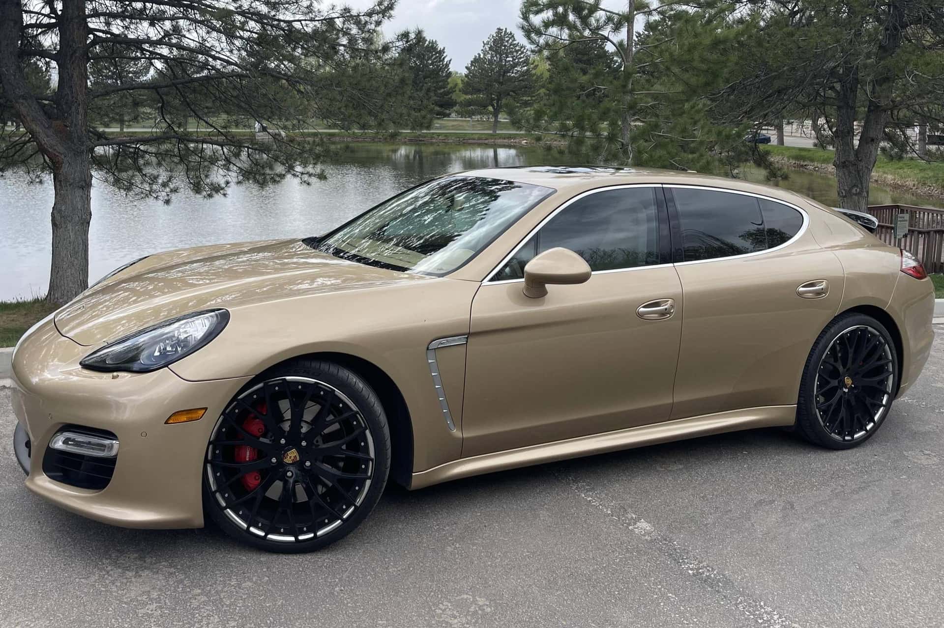 2011 Porsche Panamera sold for $46,250