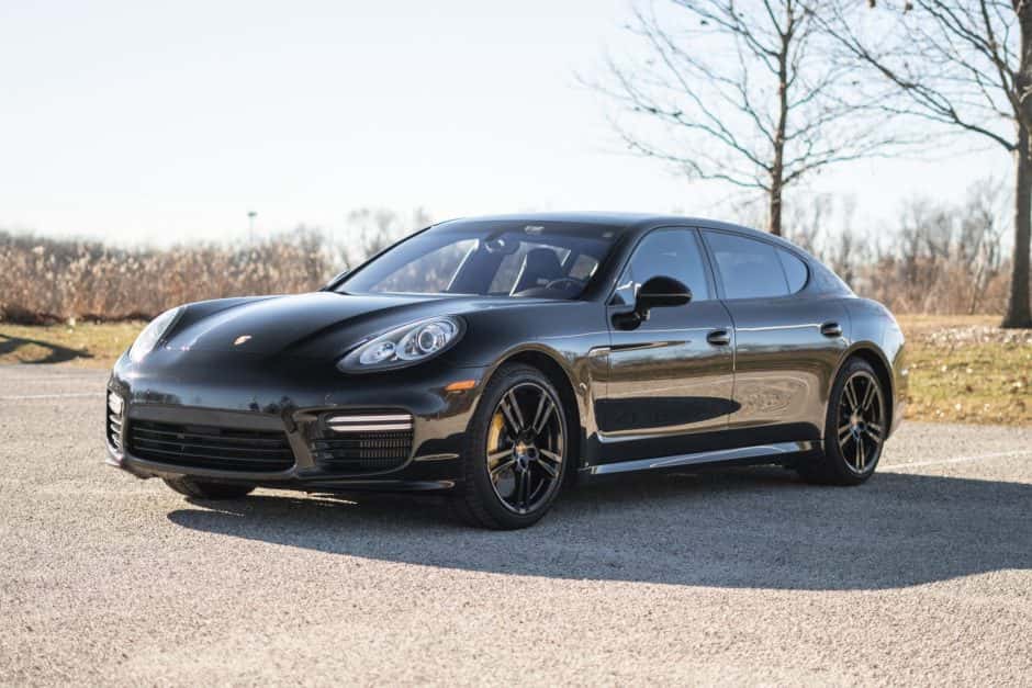 2014 Porsche Panamera sold for $54,000