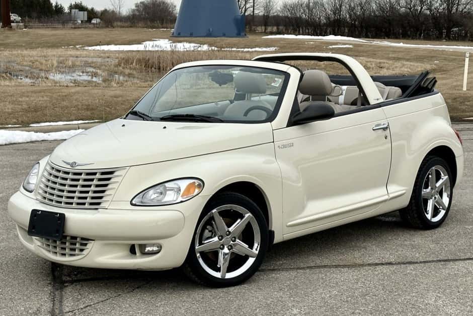 2005 Chrysler PT Cruiser sold for $9,200