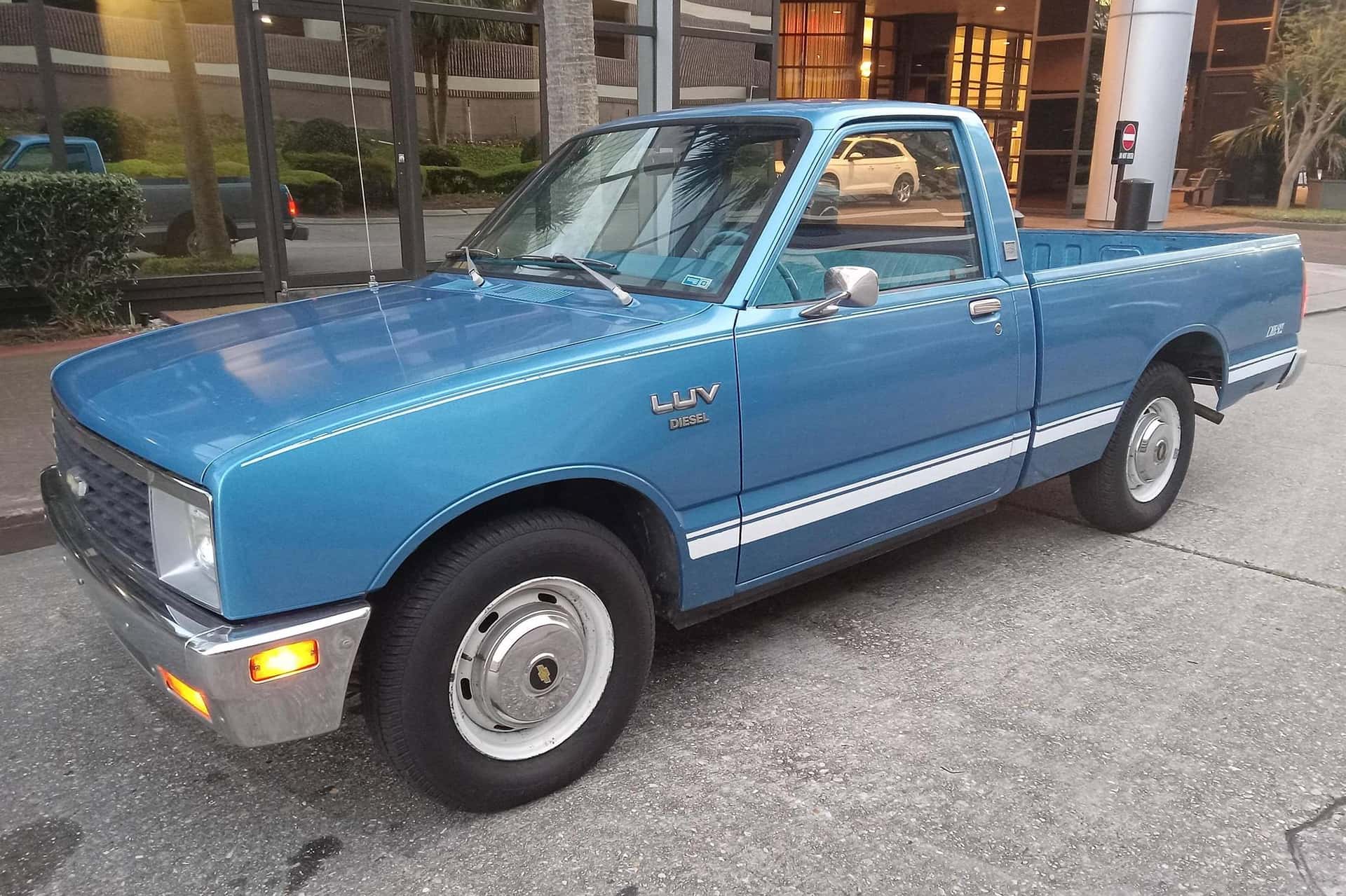 1982 Chevrolet Luv sold for $12,100