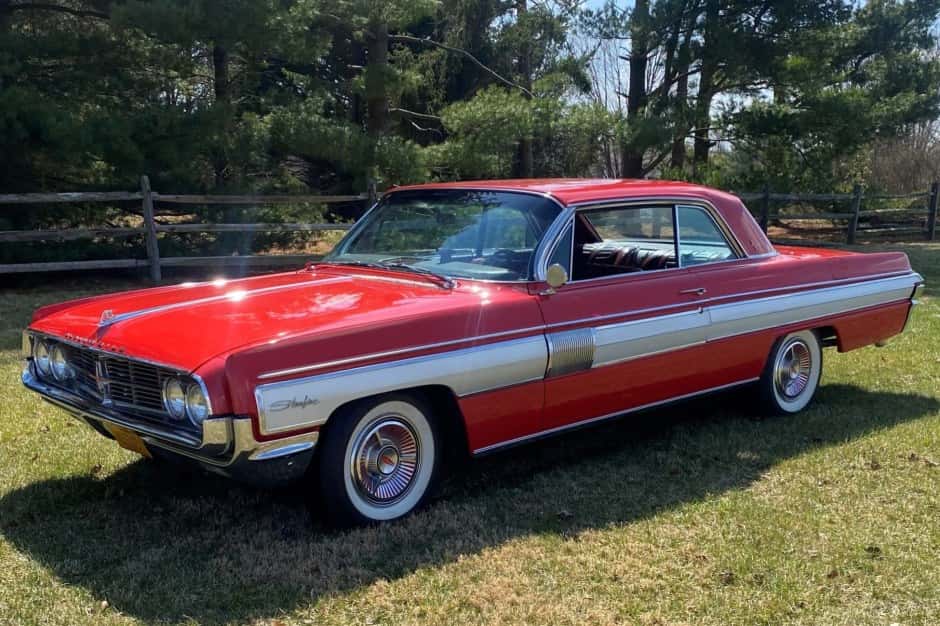 Oldsmobile Starfire classic car