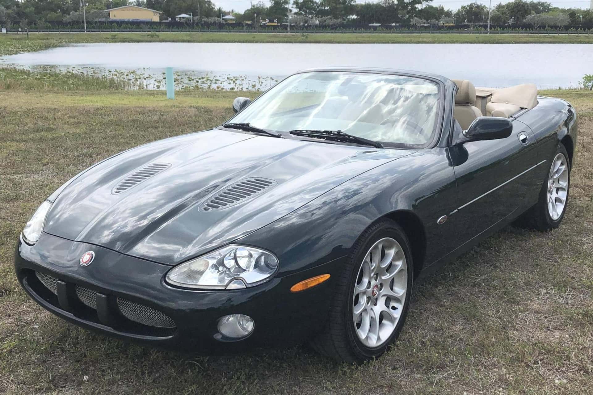 2002 Jaguar XKR sold for $10,900
