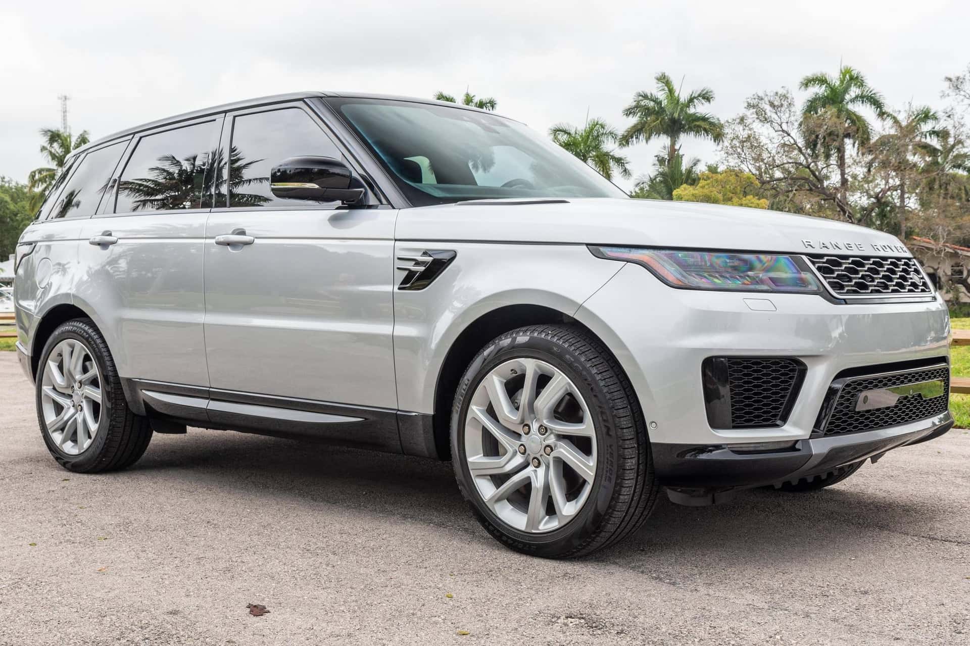 2018 Land Rover Range Rover Sport sold for $58,000