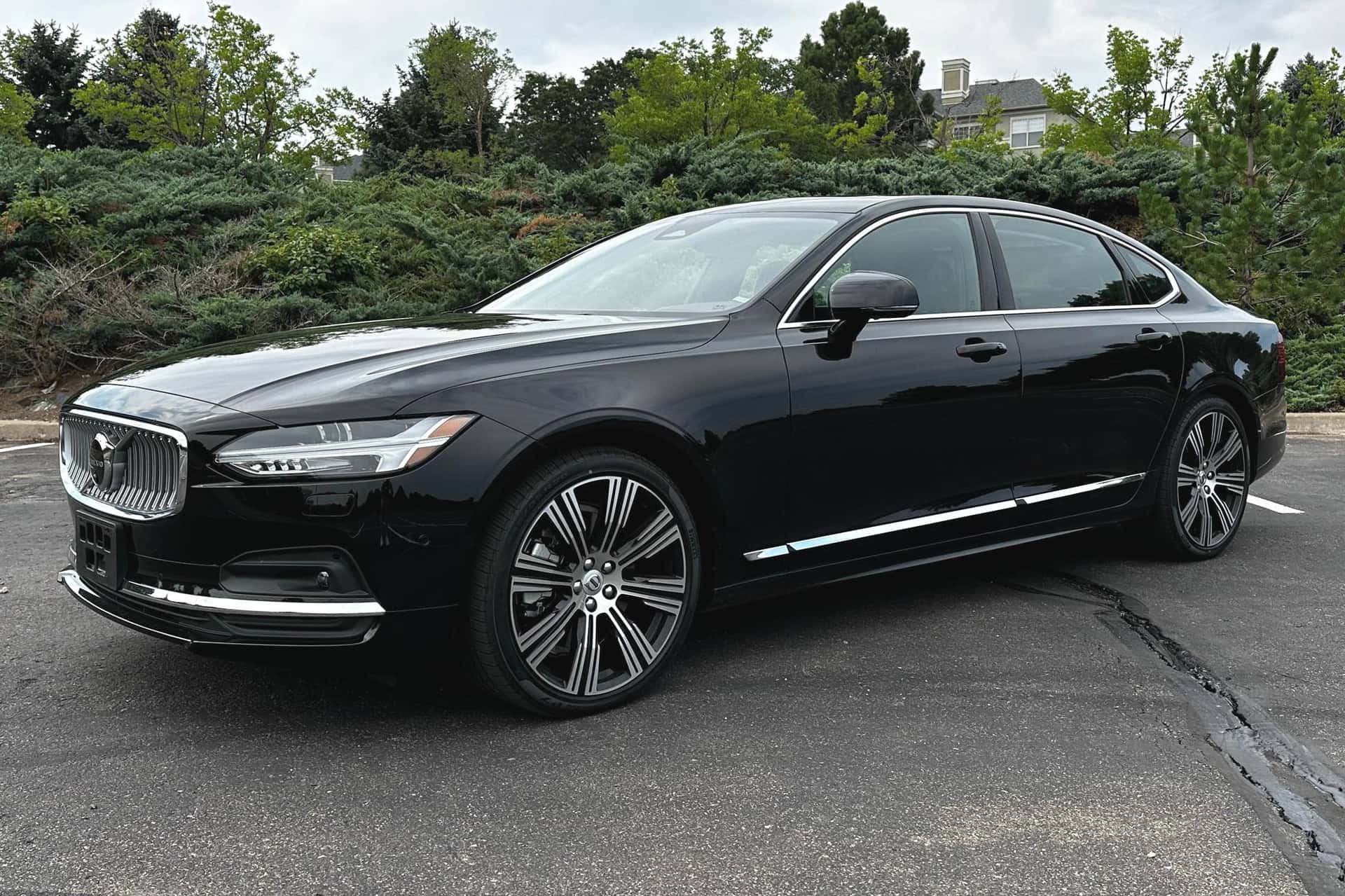 2023 Volvo S90 sold for $42,500