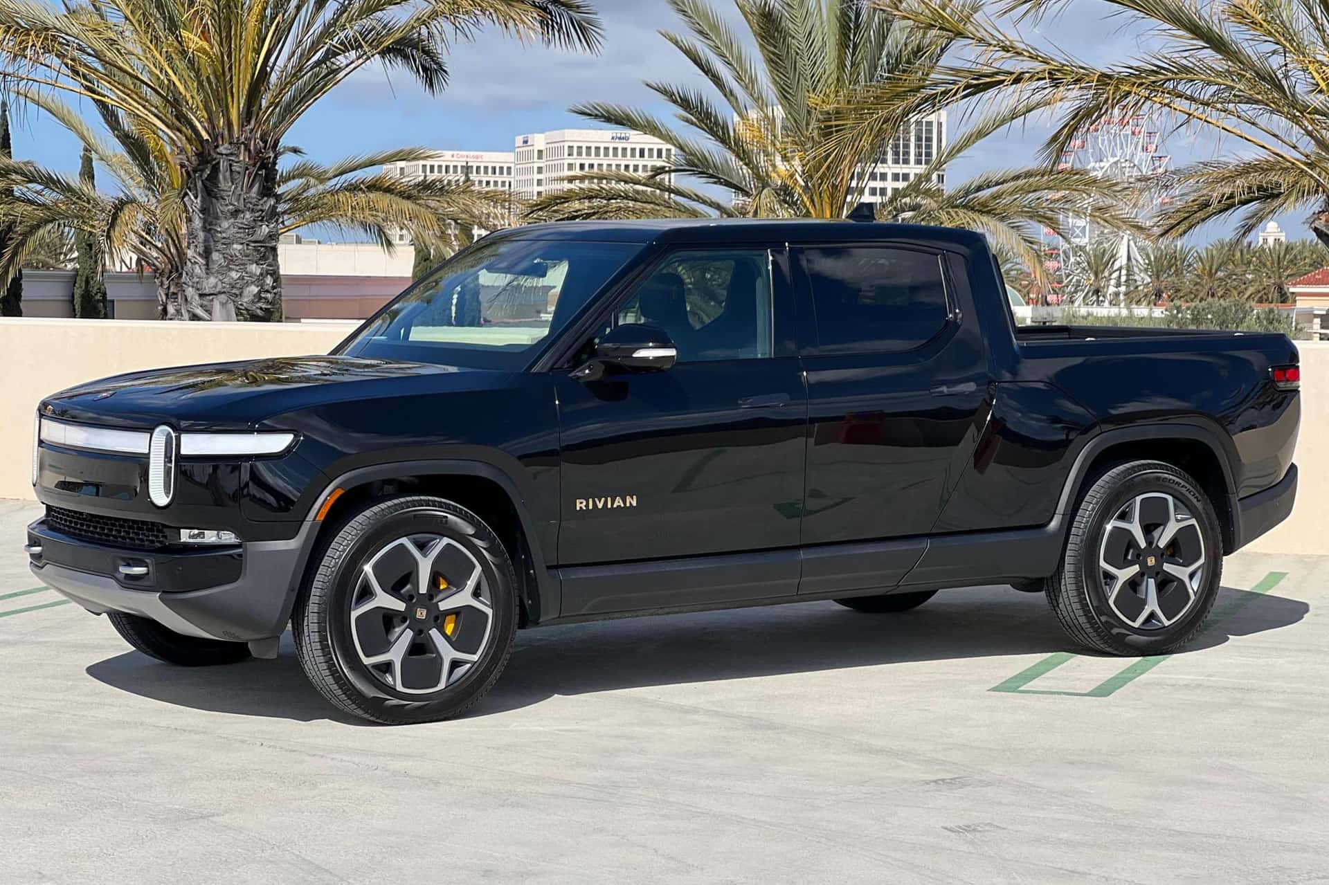 2024 Rivian R1T sold for $72,000