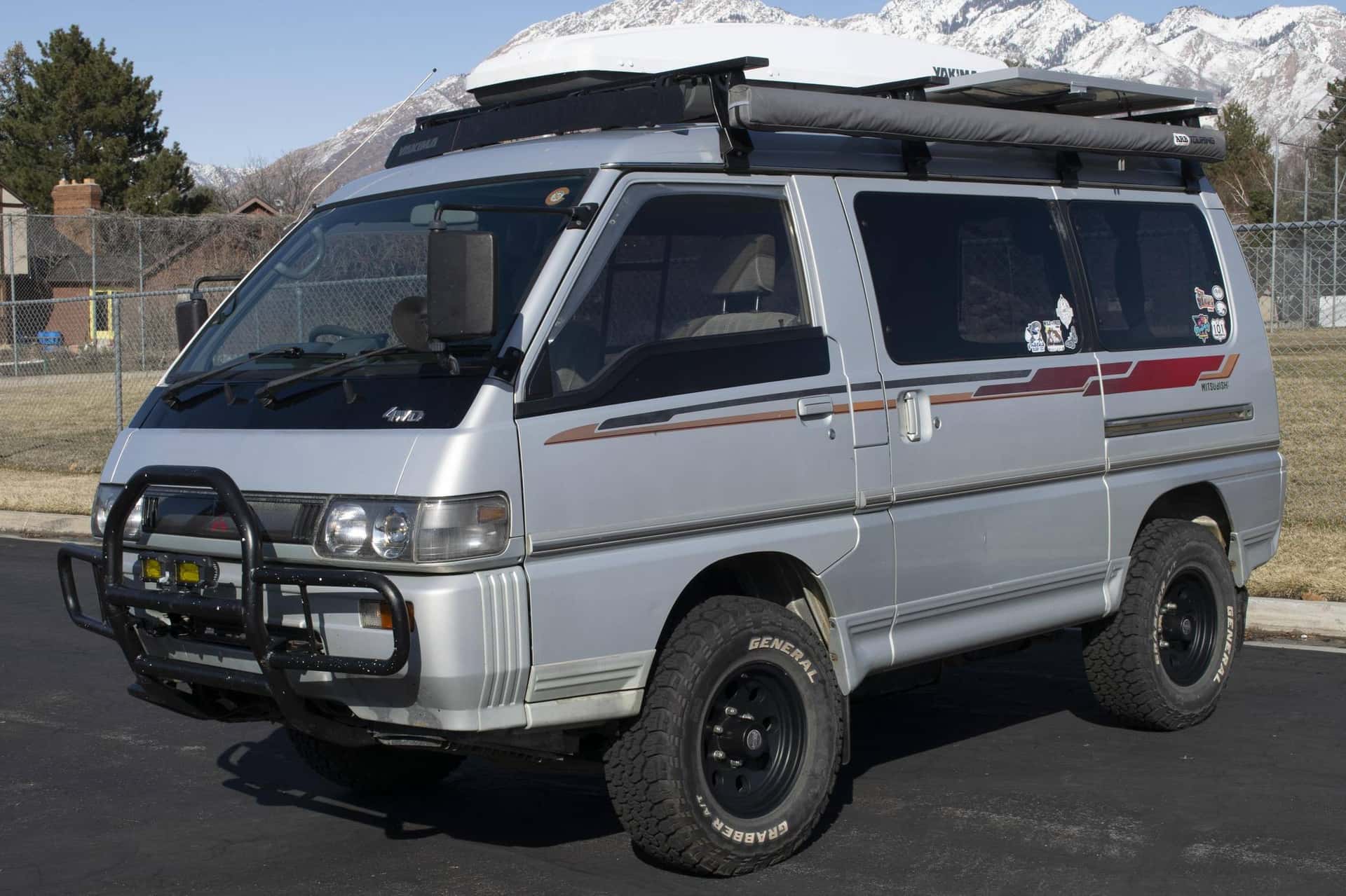 1993 Mitsubishi Delica sold for $20,000