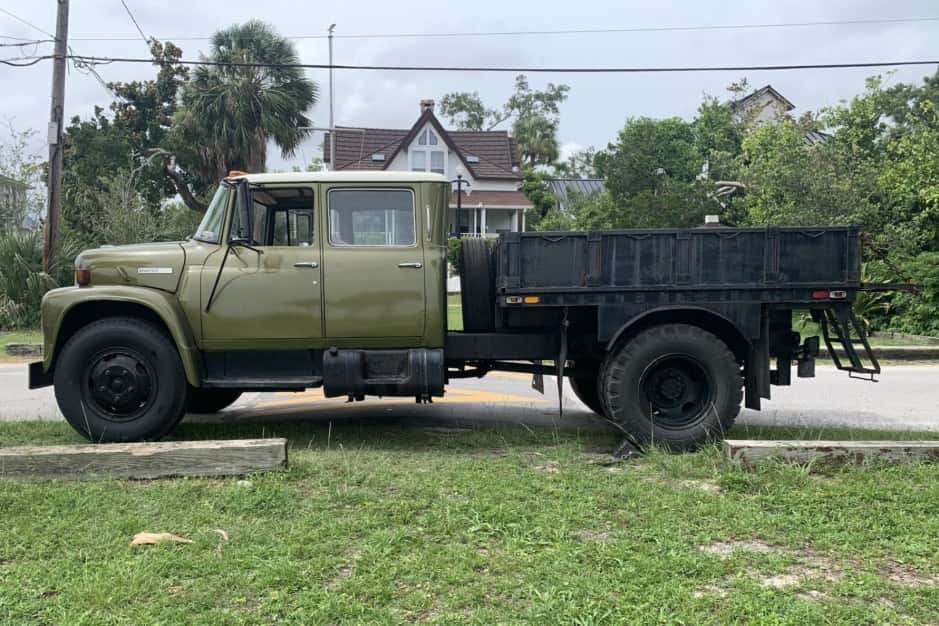 1978 International Harvester Loadstar sold for $11,113