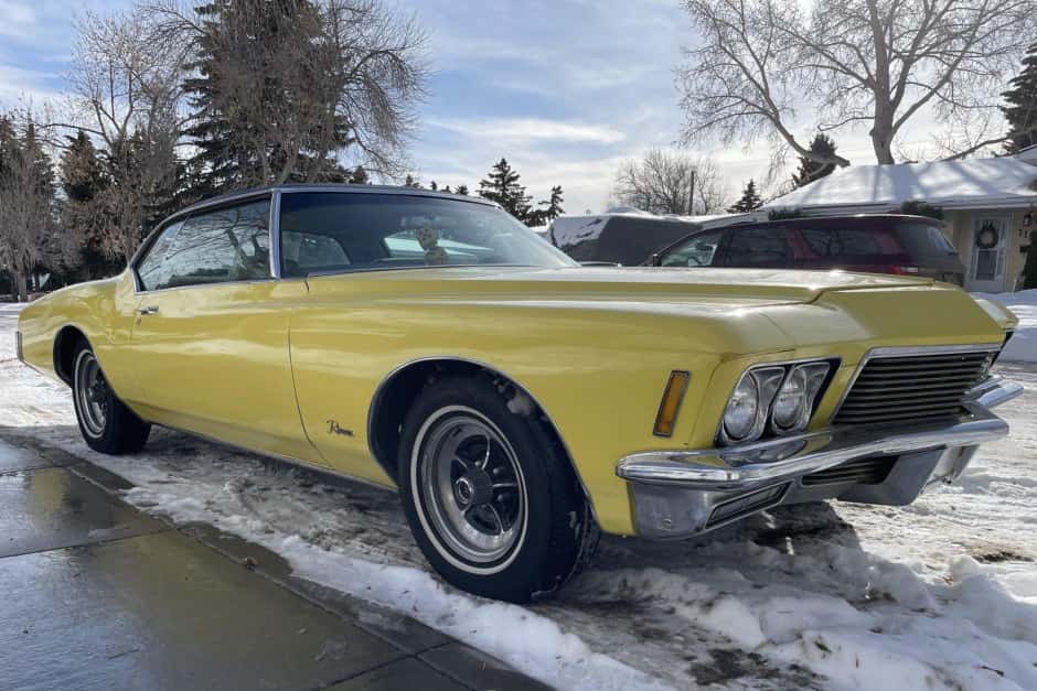 1971 Buick Riviera sold for $14,000
